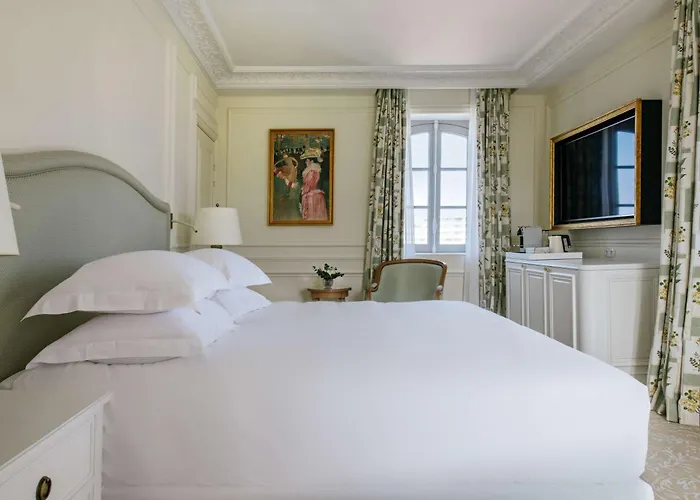 Du Palais Biarritz, In The Unbound Collection By Hyatt Hotel Biarritz