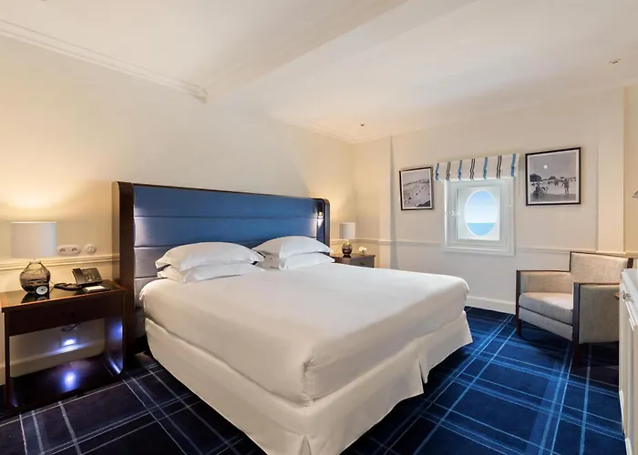 Du Palais Biarritz, In The Unbound Collection By Hyatt 5* Biarritz
