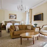 酒店 Du Palais Biarritz, In The Unbound Collection By Hyatt 比亚里茨