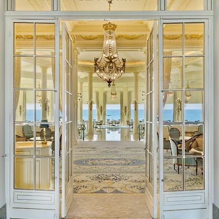 Du Palais Biarritz, In The Unbound Collection By Hyatt Отель