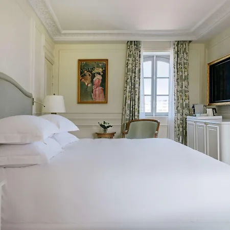 Du Palais Biarritz, In The Unbound Collection By Hyatt Отель Биарриц