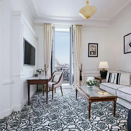 Du Palais Biarritz, In The Unbound Collection By Hyatt Otel Biarritz