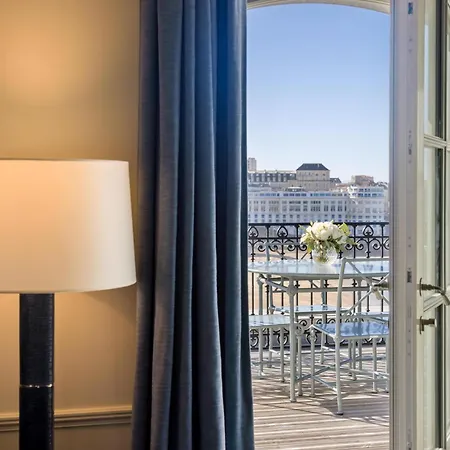 Отель Du Palais Biarritz, In The Unbound Collection By Hyatt 5*