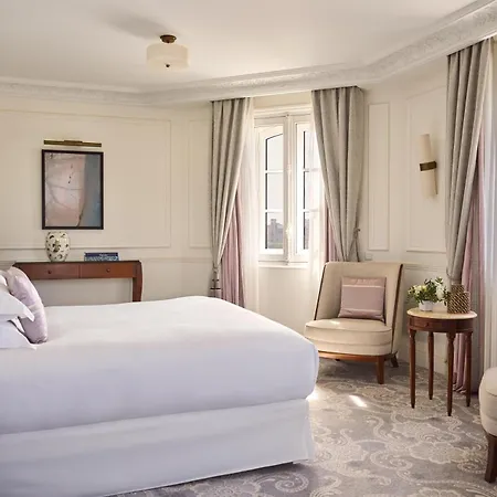 Du Palais Biarritz, In The Unbound Collection By Hyatt Otel Biarritz