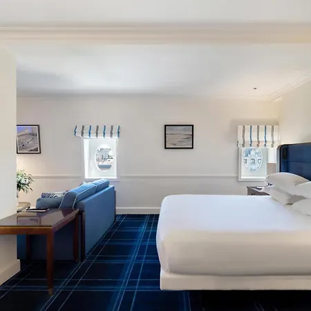 Du Palais Biarritz, In The Unbound Collection By Hyatt Hotel Biarritz
