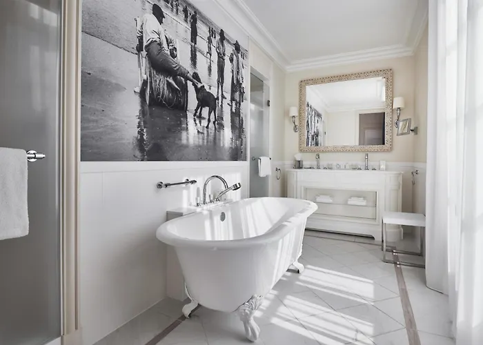 Hotel Du Palais Biarritz, In The Unbound Collection By Hyatt Biarritz